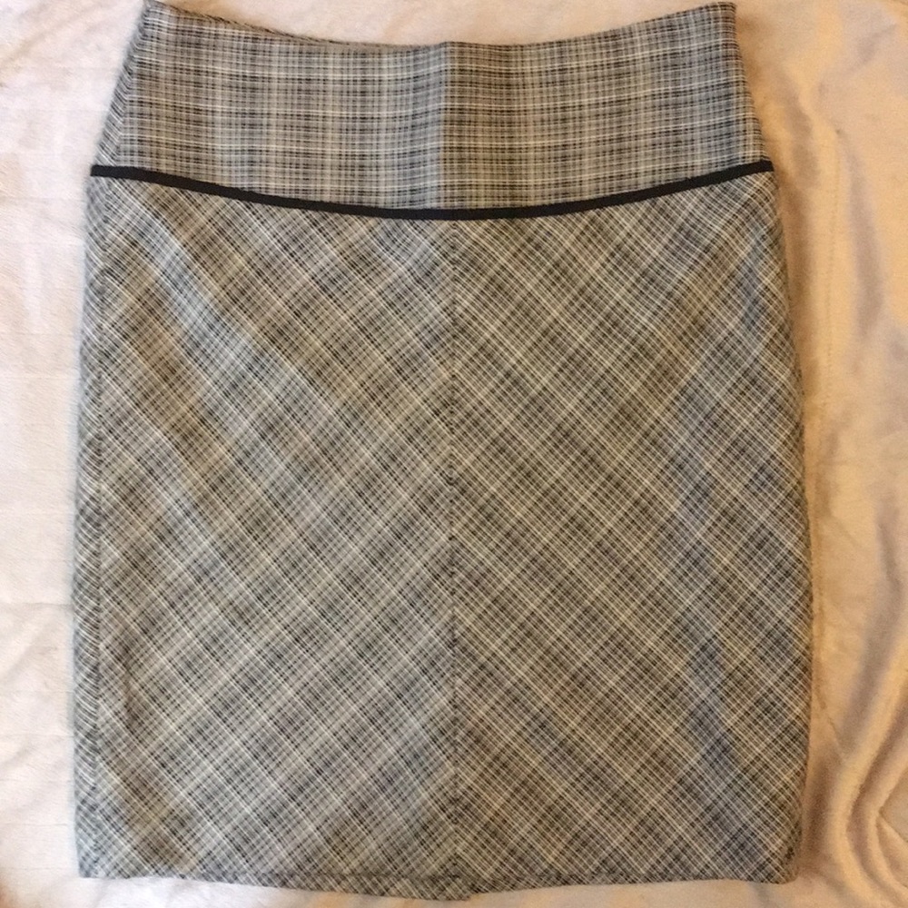 The Limited size 0 Brown skirt